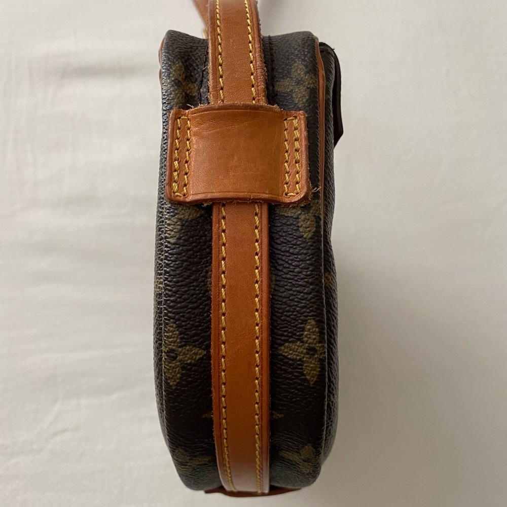 Louis Vuitton Monogram Jeune Fille Crossbody - Picture 6 of 16